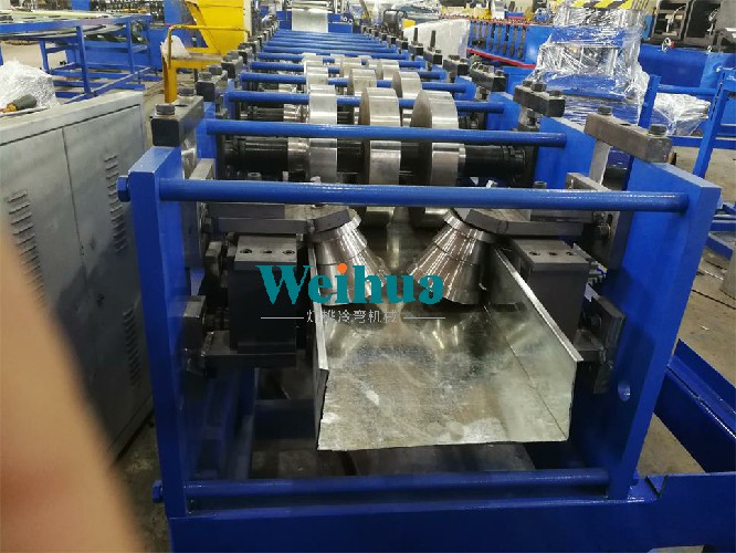 多媒體集線箱自動生産設備